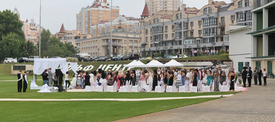 Кейтеринг в помещении и на улице