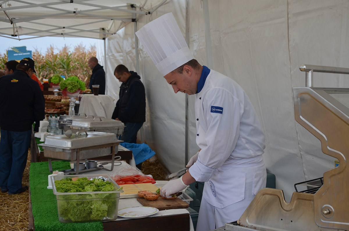 Кетйеринг для "Дней поля"